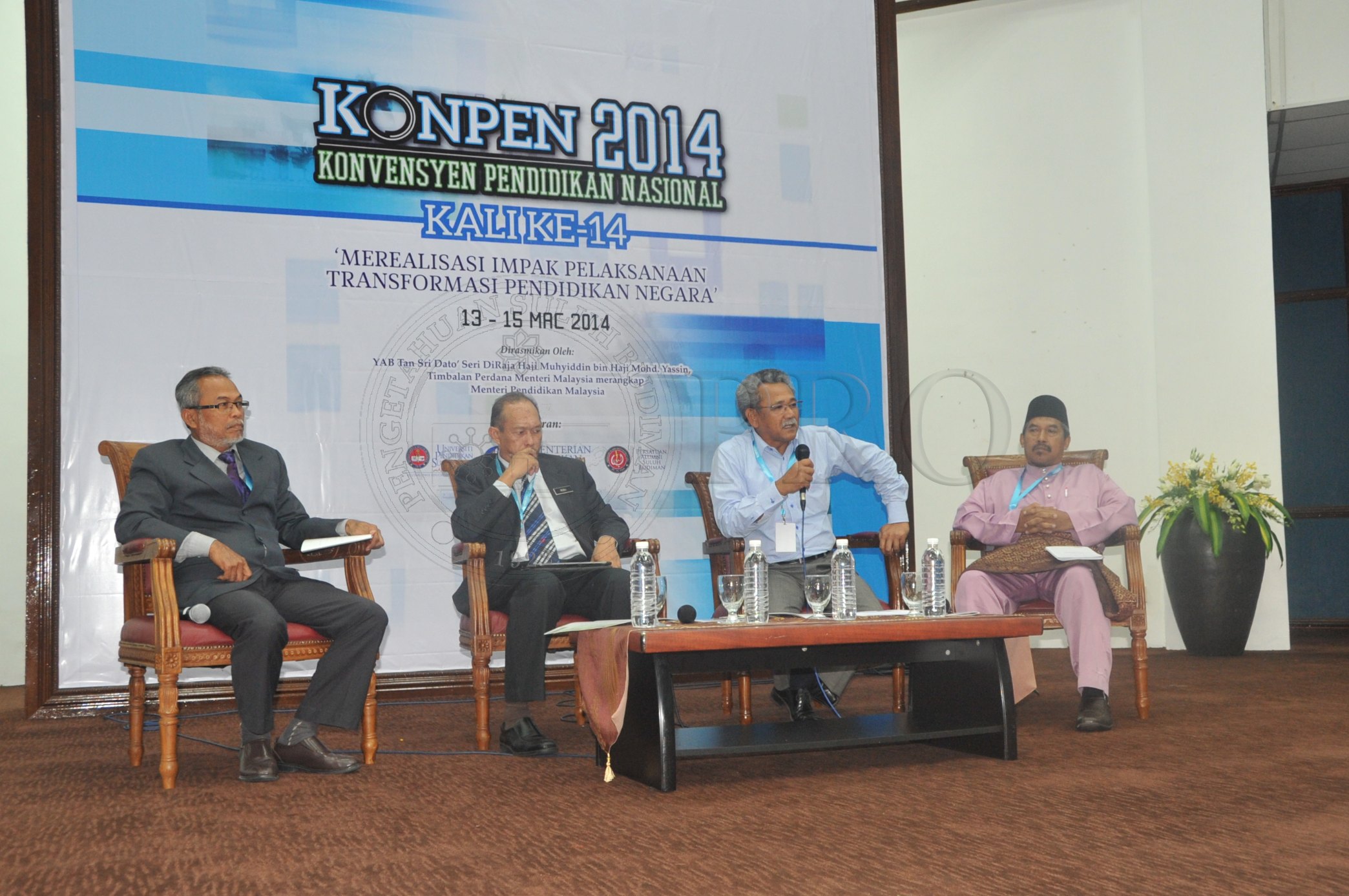 PRO 14 28 KONPEN PRO 7228